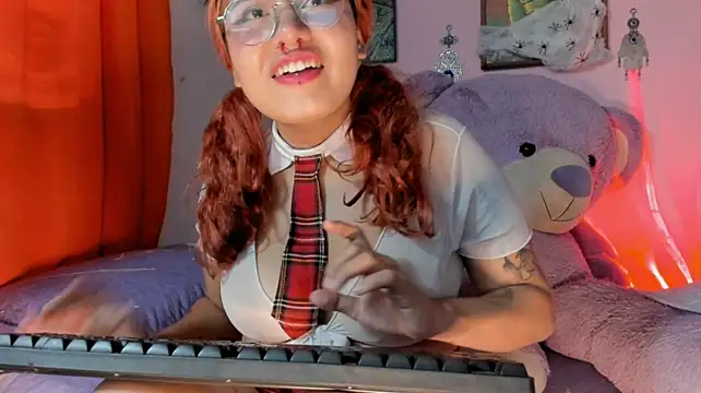 Maddy_Jhonsson's Webcam Show
