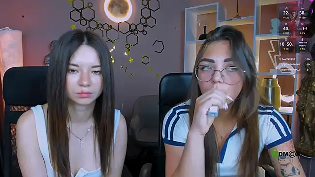 kiki_swan's Live XXX Chat