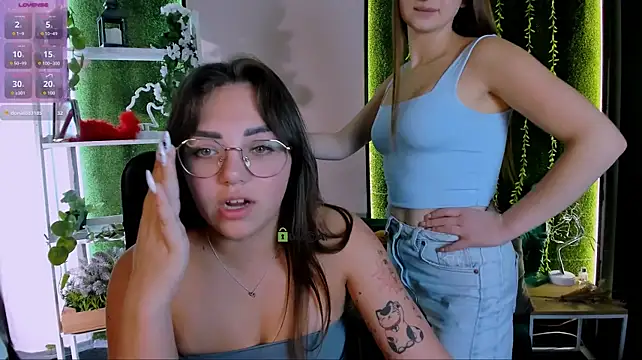 kiki_swan's Live XXX Chat