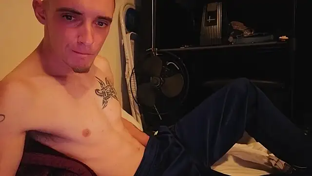 Ilovepussy1911's Live XXX Chat