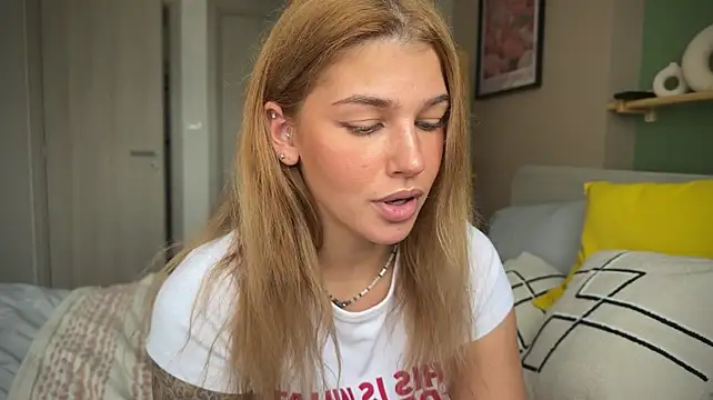 Anna_Six's Webcam Show