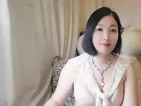 Rachel-6600's Live XXX Chat