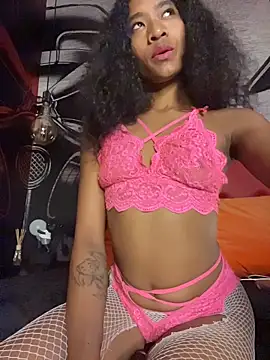 SweetCheeksXXX 现场性爱视讯表演