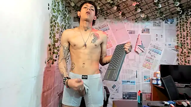 Bastian_boyshot77's Webcam Show