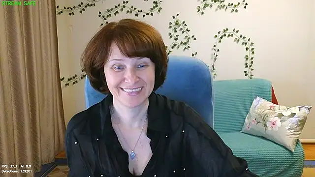 Lia_Tito's Webcam Show