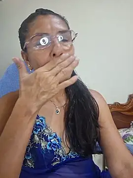 Natasha_50's Live XXX Chat