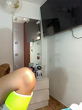 channel-rose1's Webcam Show