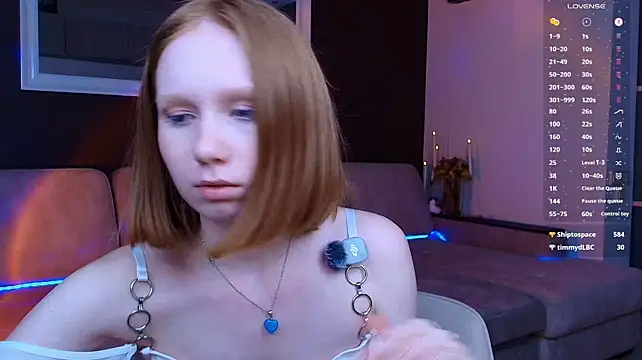 FoxyMira's Live XXX Chat