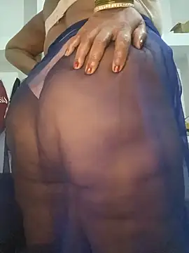 copledesisiraa's Live XXX Chat
