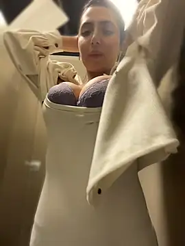 _Nina_1's Webcam Show