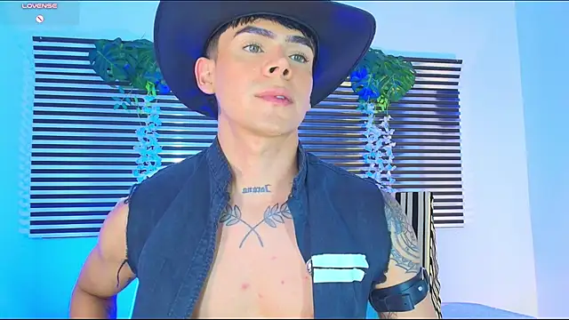 CamiiGuzmanX's Webcam Show