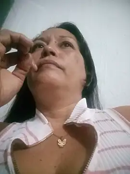 marinita13's Live XXX Chat