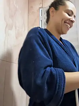 Chloe_Leaozinho's Webcam Show