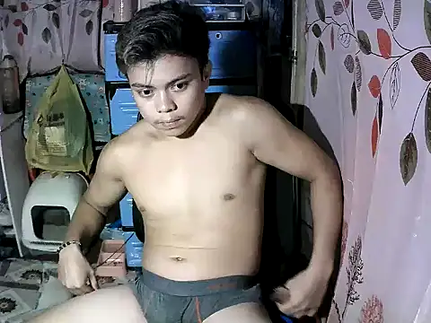Theboy_cummerx69's Webcam Show