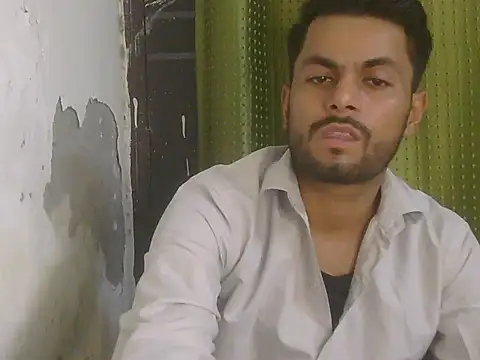 Stubborndesiboy's Webcam Show