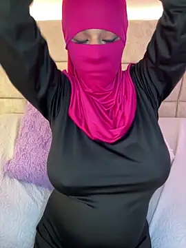 _Nadiaa 现场性爱视讯表演