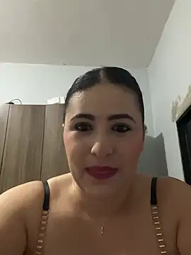 IvettSt_'s Live XXX Chat