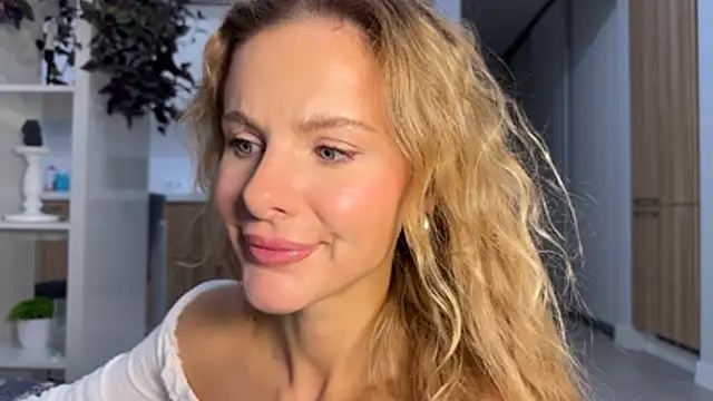 sirena124's Live XXX Chat