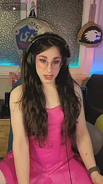 Zesty_Peach 现场性爱视讯表演