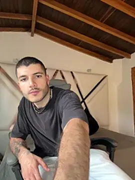 Rafael_Mendezz's Webcam Show