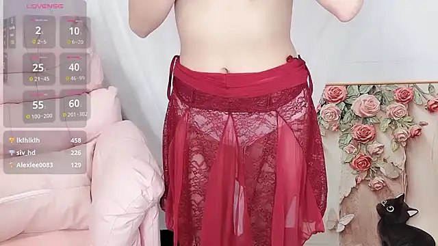 -ruoruo-'s Live XXX Chat