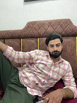 Royalboy_03's Webcam Show