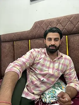 Royalboy_03's Webcam Show