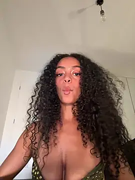 yasmingarcia's Live XXX Chat