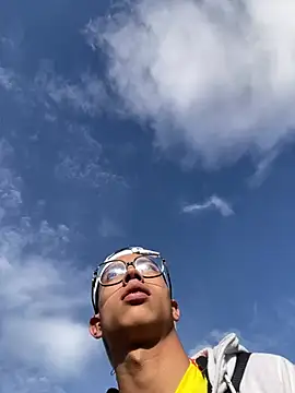 Andres_boy252 现场性爱视讯表演