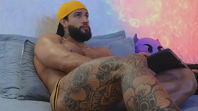 Osher_Cox's Webcam Show