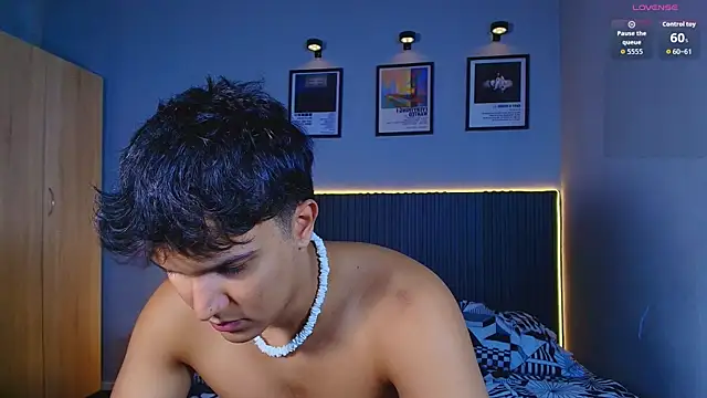 Leo_Savage_'s Webcam Show
