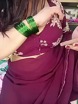 PRIYA_22's Webcam Show