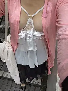 pink-mai's Live XXX Chat