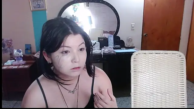 Ginebra_Sensual's Live XXX Chat