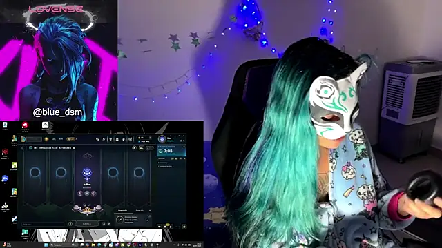 bluesubmissive's Webcam Show