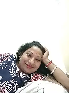 Cute-Janvi20's Webcam Show