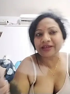Cute-Janvi20's Webcam Show