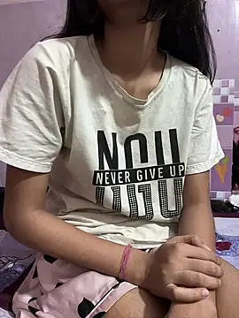 Sandhya_77's Webcam Show