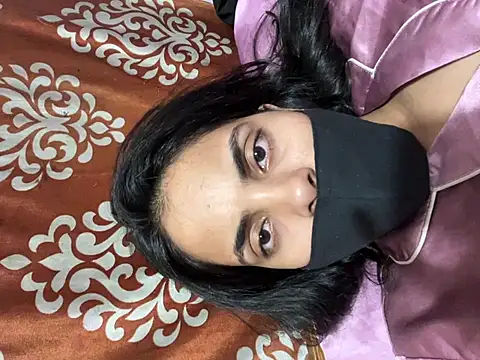 Sandhya_77's Webcam Show