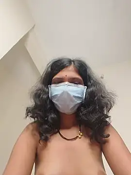 Shivani2002's Webcam Show