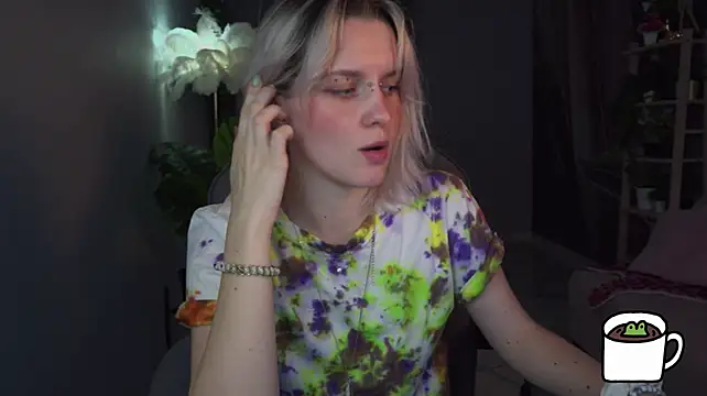 BethanyCloud's Live XXX Chat