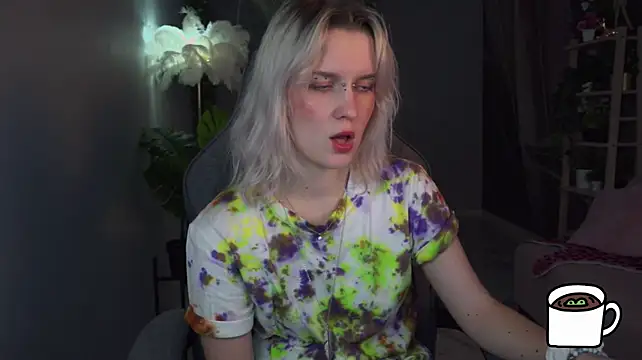 BethanyCloud's Webcam Show