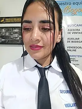 MAYE__13's Live XXX Chat