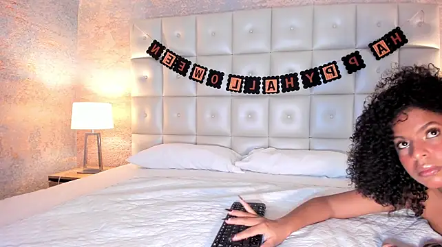 SheyLopez's Live XXX Chat