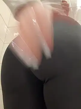 Cumonmme's Webcam Show
