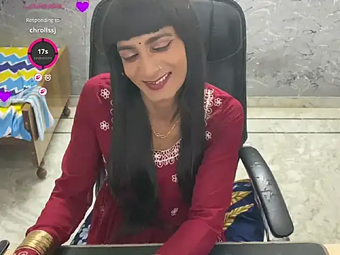 LuvLayla's Webcam Show