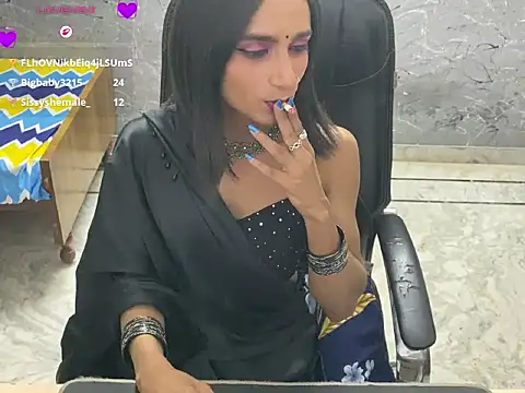 LuvLayla's Webcam Show