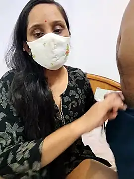 Your___Riya's Webcam Show