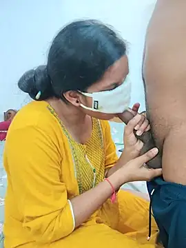 Your___Riya's Live XXX Chat