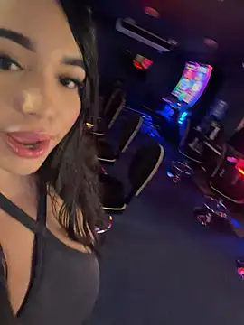 SofiaWildee's Webcam Show